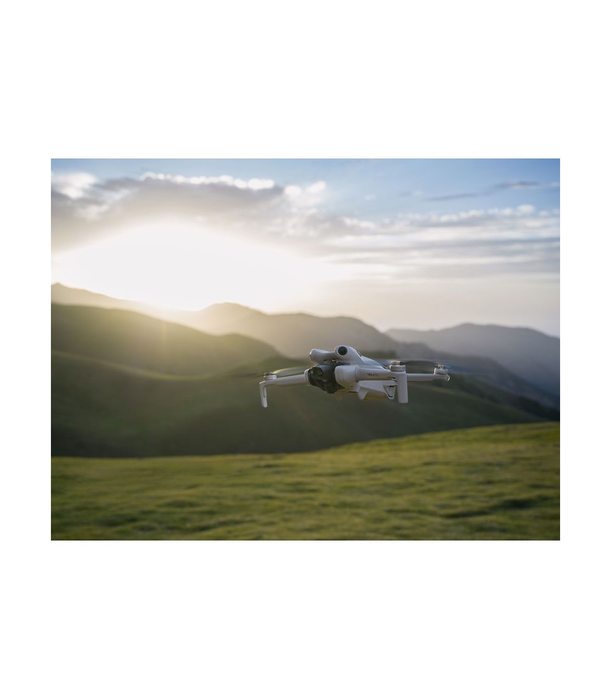 Mini 4 Pro DJI avec radiocommande DJI RC-N2 (!!!précommande!!!)