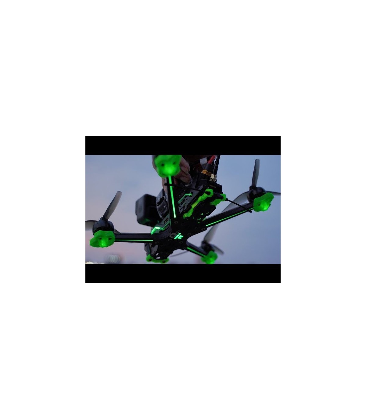 Nazgul F5X Analógico Tbs 4S Iflight