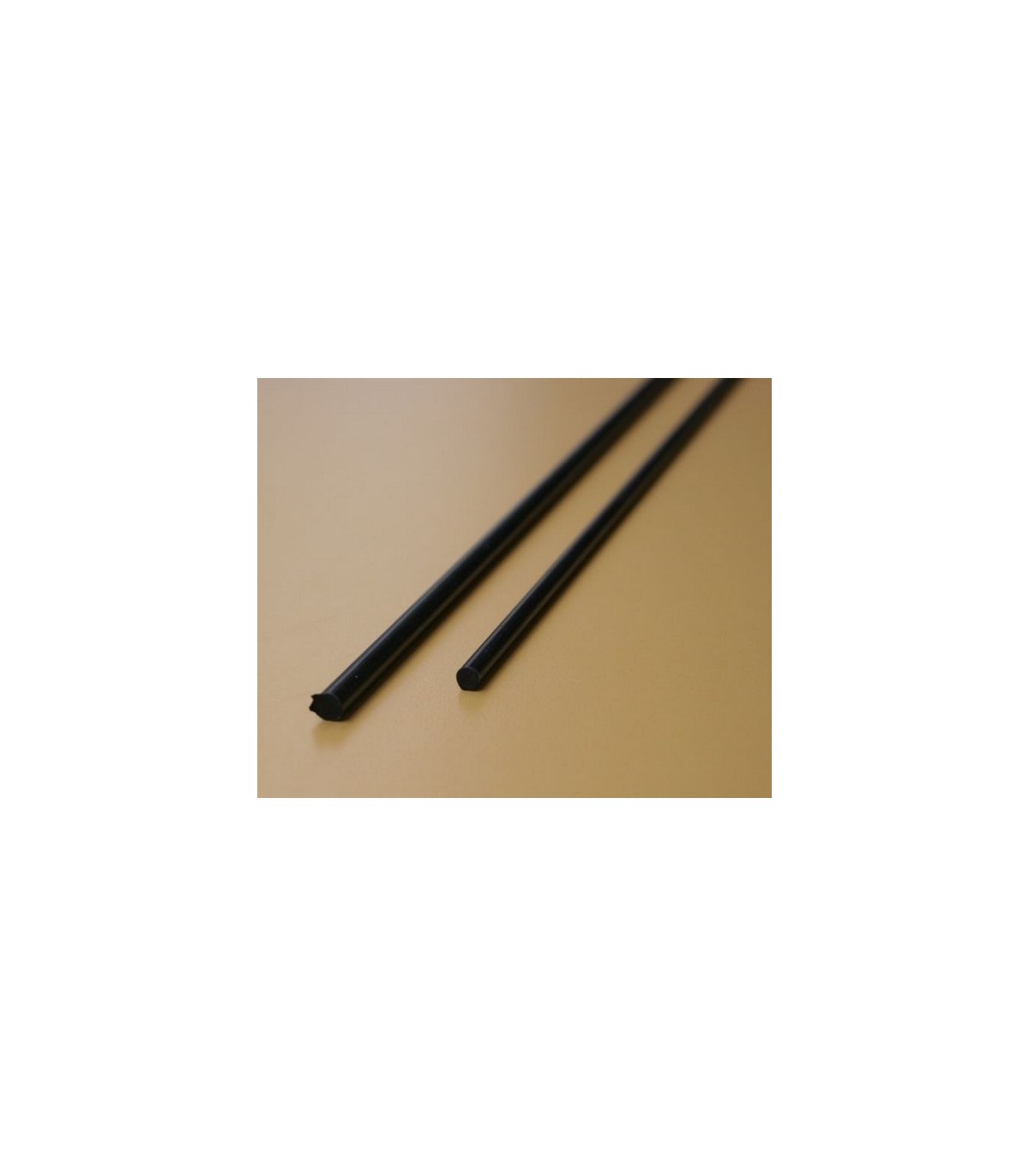 Anello di carbonio 4mm lungo 1 m