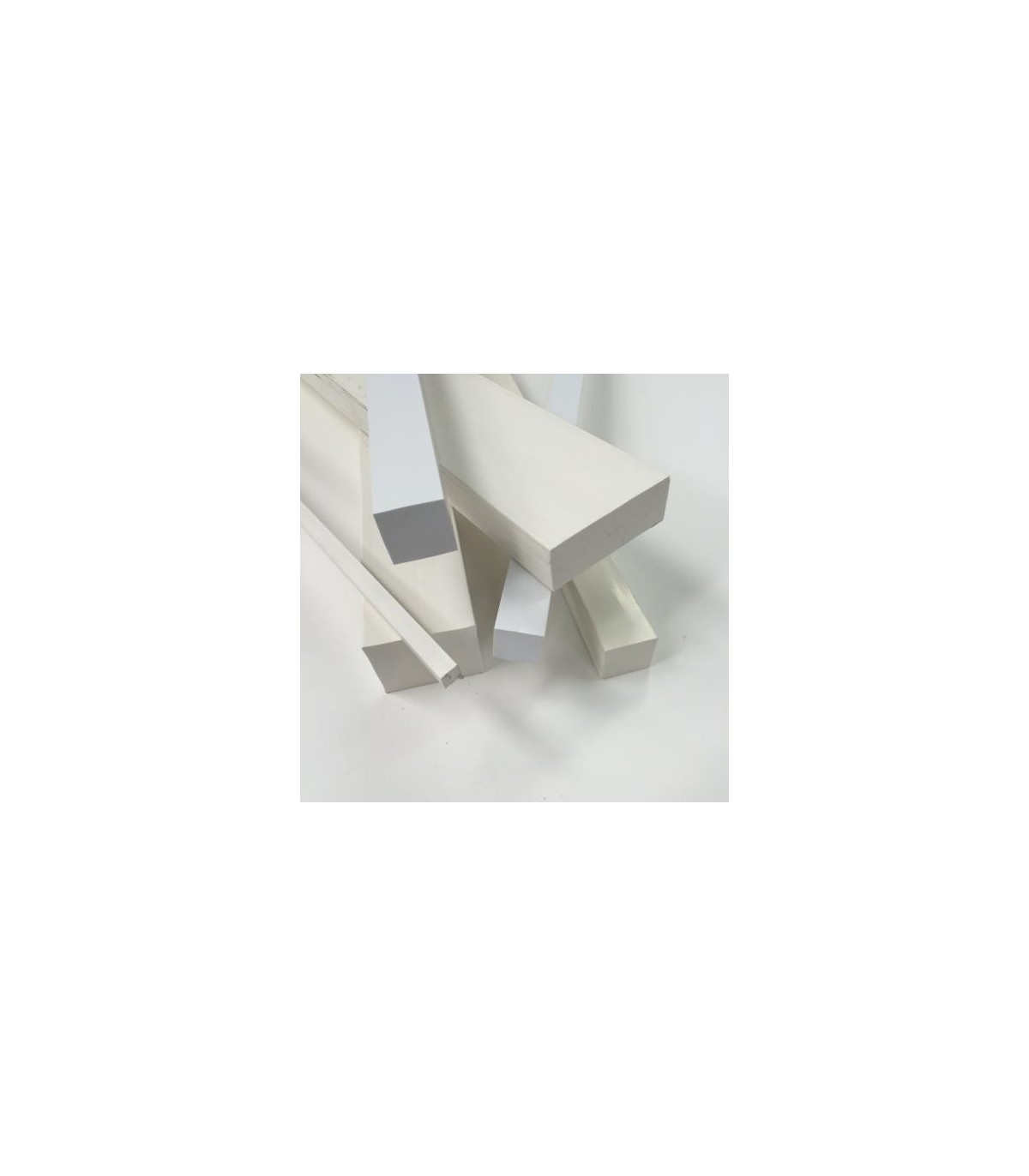 Baguette plastique 6x6mm longueur 1m
